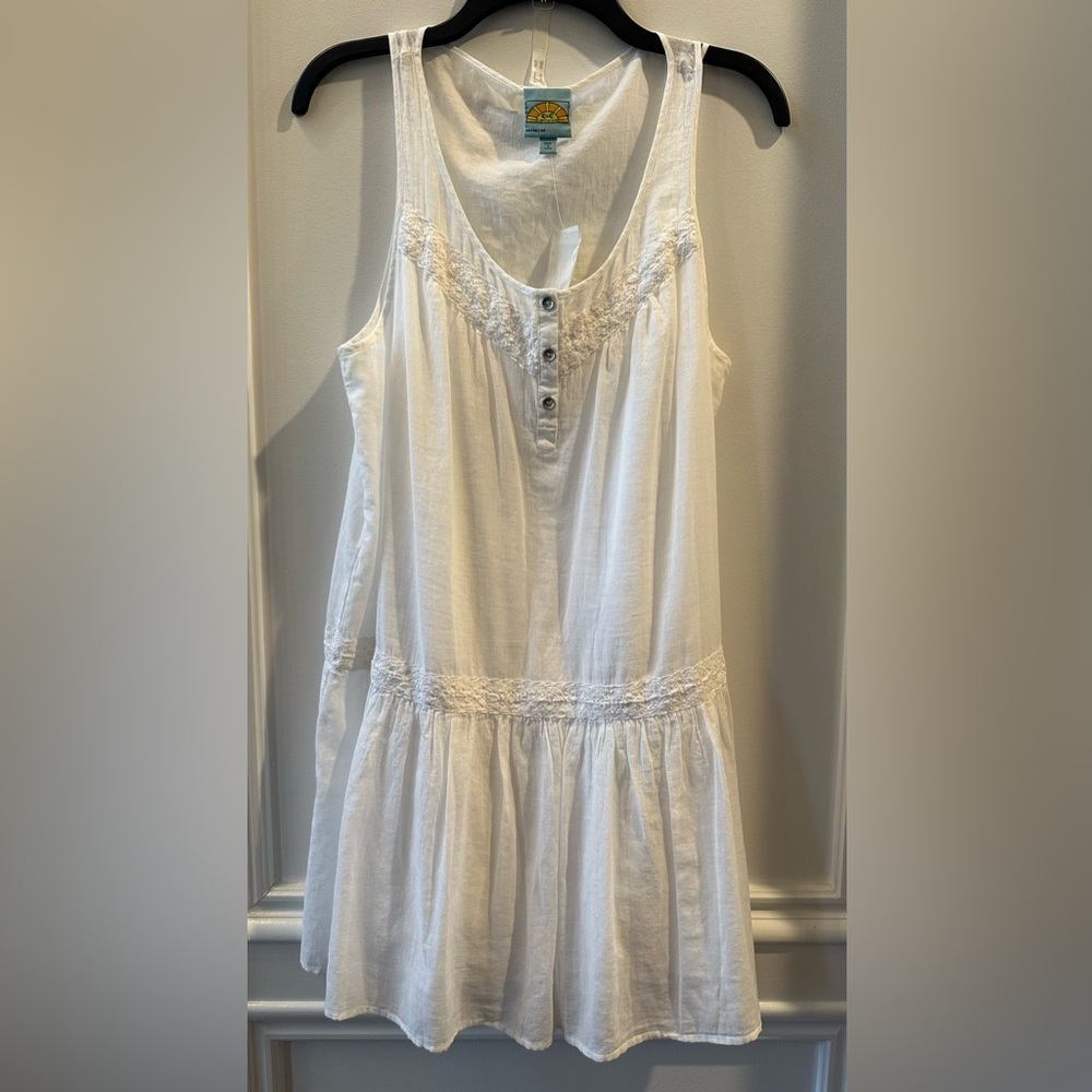 NWT C&C California White Tunic/Mini Dress in Size M (orig. $70)